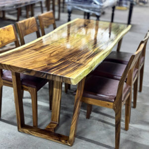 Bộ bàn ghế ăn gỗ me tây mã BAB03081